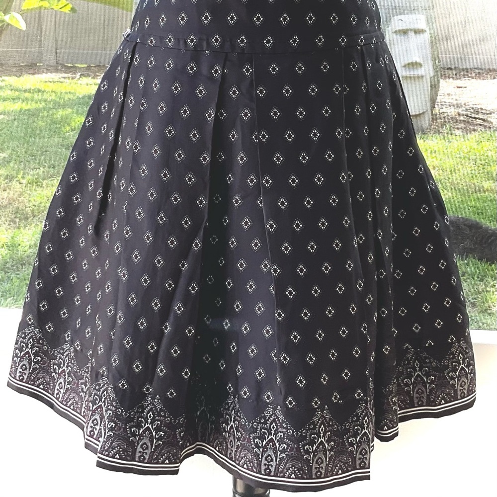 Vintage Lord and Taylor Silk Print Skirt Grey Merlot & White